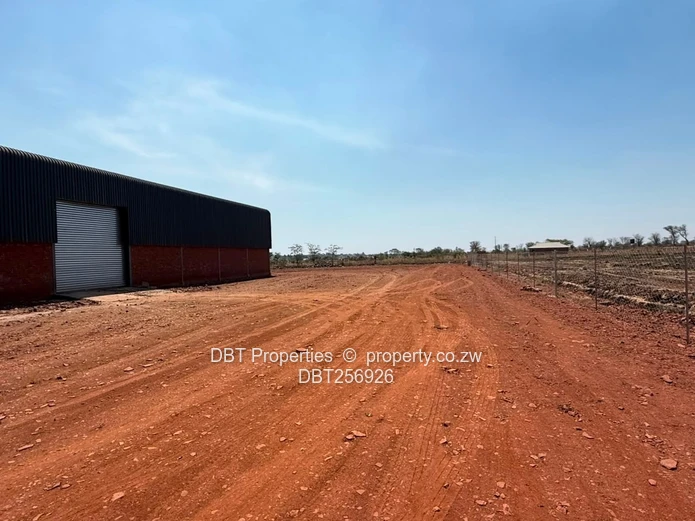 An exceptional industrial property with excellent road frontage