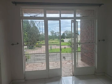 3 Bedroom Garden Flat