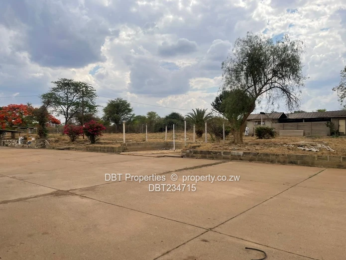 Massive Warehouse for Sale in Kadoma Industrial Area