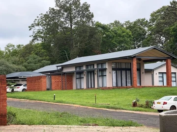 4 Bedroom Garden Flat