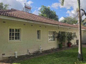 3 Bedroom Garden Flat